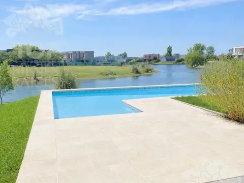 Casa a la laguna El Canton