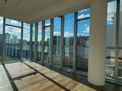 Alquiler Oficina en Palermo de 205m2 con 1 Cochera - IMPECABLE!