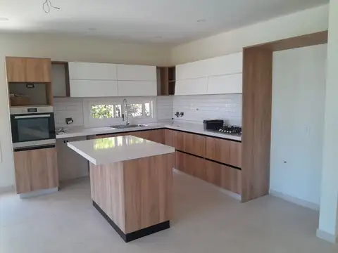 Casa en Venta en San Nicolás, USD 465.000