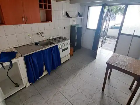 Colon 243 , Piso PB