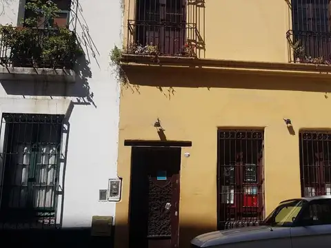 Teatro, Casa 2 plantas antigua,150 años, corazón San Telmo!!