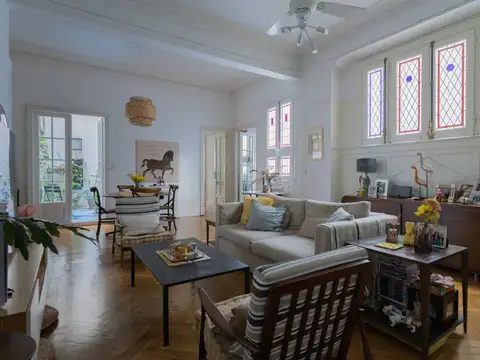 Pasaje Rivarola y Juan Domingo Perón