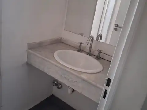 Oficina en Venta en San Justo, USD 35.000