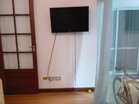 Depto Tipo Casa en Alquiler 40 años