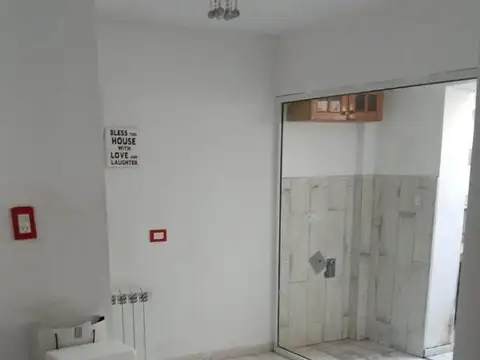Depto Tipo Casa en Alquiler de 3 dormitorios