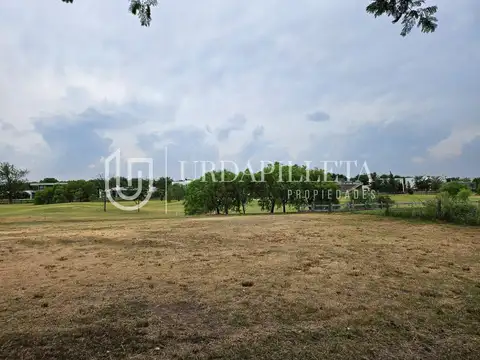 Terreno con vista a la cancha de golf  - Estancias Del Pilar- Barrio Golf