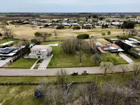 Terreno en Venta de 2037,0 m2
