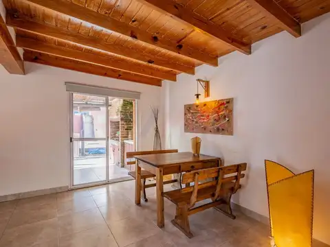 Casa 4 ambientes con 1 baño
