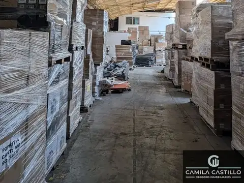 Galpón en alquiler de 750m2 ubicado en Villa Ortúzar