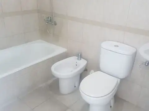 Cornelio Saavedra 1100, Piso 1