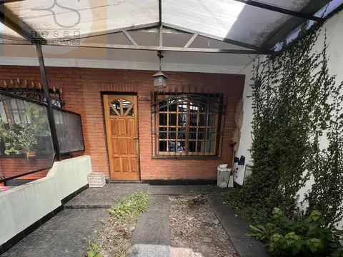 Tríplex 4 Ambientes en Venta - Villa Luzuriaga