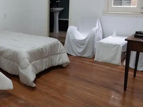 MONOAMBIENTE AMOBLADO Y EQUIPADO