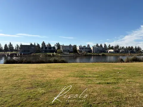 El Naudir. Lote a la laguna. Etapa 1. Escobar