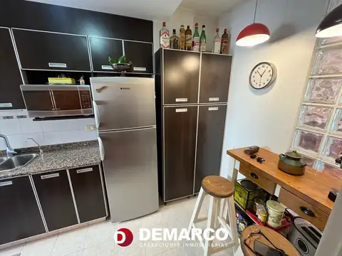 Departamento en Venta en Parque Chacabuco, USD 183.000