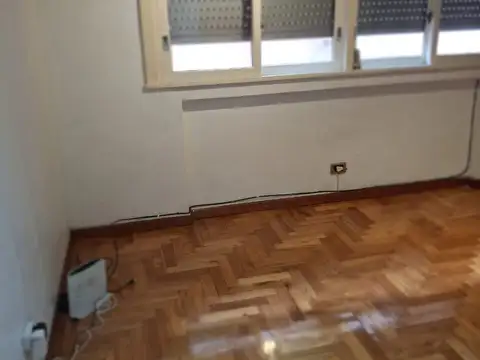 Departamento en Alquiler en Tribunales, $ 550.000