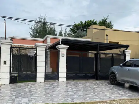 Casa en venta 4 amb. Pilar