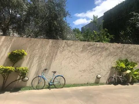 Departamento en Venta en Lomas De Zamora, USD 95.000