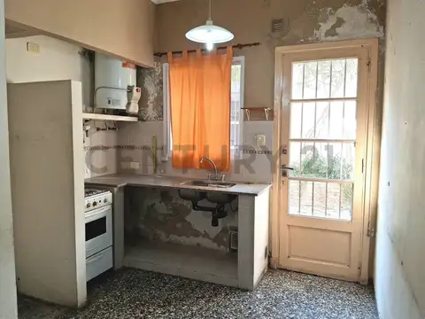 Departamento 4 ambientes con 1 baño