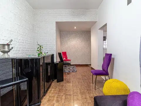 Depto Tipo Casa en Venta al Este