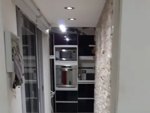 3 departamentos en block con patio