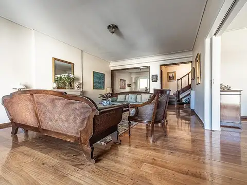 Departamento en Venta de 6 ambientes