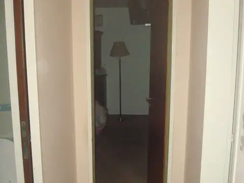 Local en Venta Via Púb.