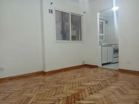 Departamento en Alquiler en Almagro, $ 600.000