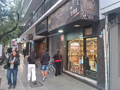 Local en Alquiler Via Pública