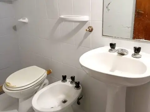 Cochabamba 200 , Piso 2