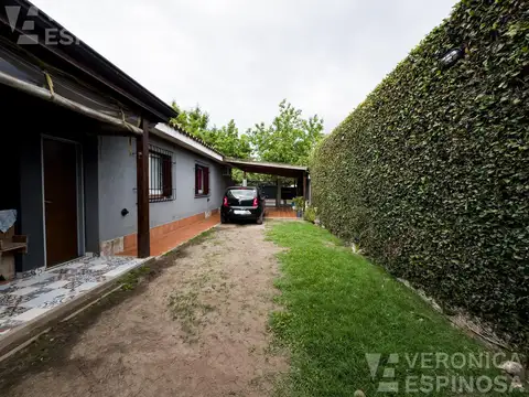 Casa de cuatro ambientes en venta, Ciudad Evita