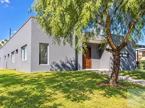 Casa en Venta en San Sebastián, USD 159.000