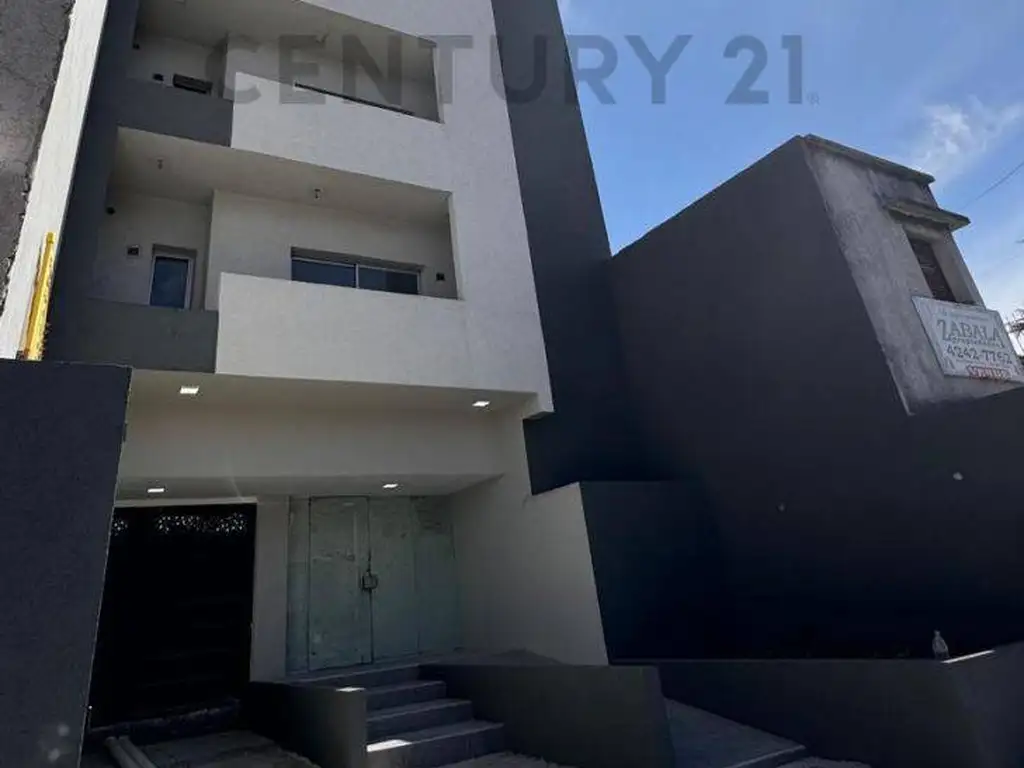 Av Hipolito Yrigoyen 7000, Piso 10