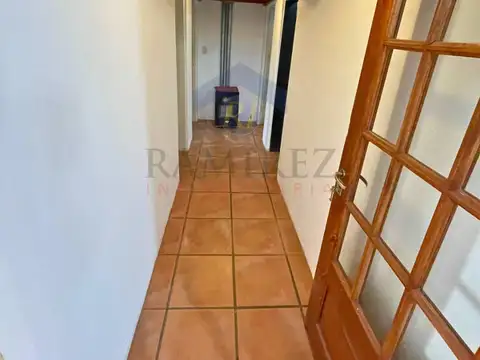 Casa 3 ambientes con 2 baños