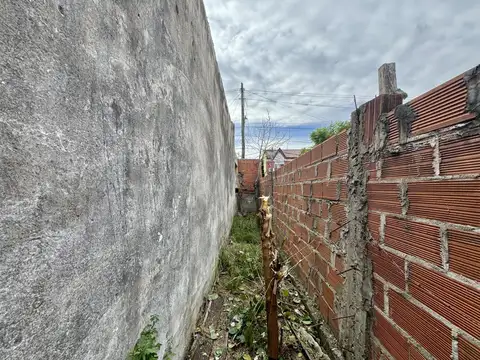 Casa en Venta en Caseros, USD 45.000