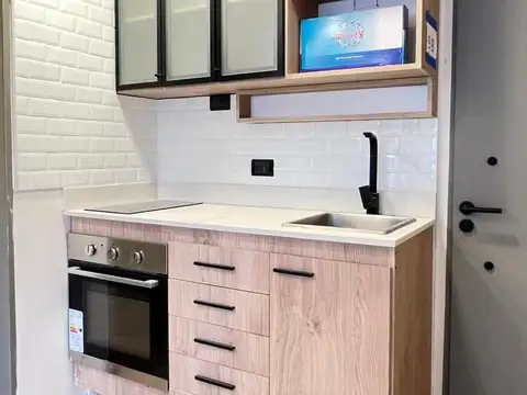 Manuela Pedraza  al 6000