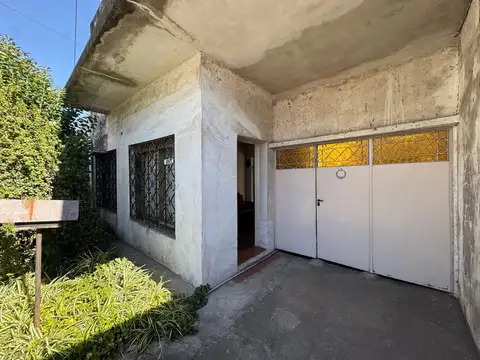 VENTA CASA 3AMB MERLO TERRENO 363M2 FONDO PARQUE