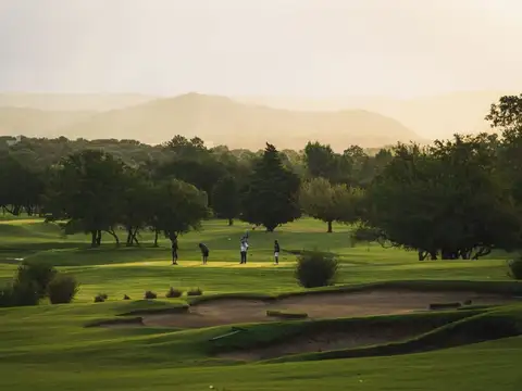 TERRENO 719 M2 EN VENTA EN VALLE DEL GOLF ETAPA 1