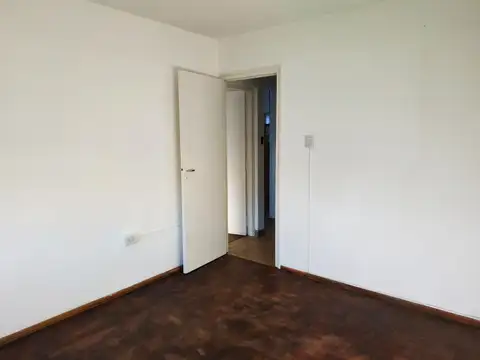 Casa en Alquiler en Echesortu, $ 650.000