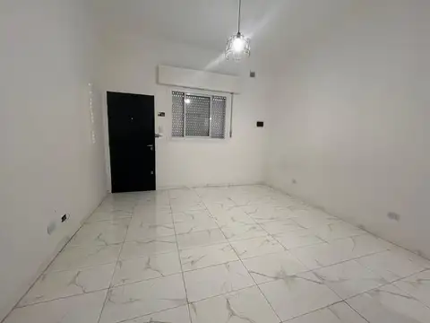Depto Tipo Casa Monoambiente con 1 baño