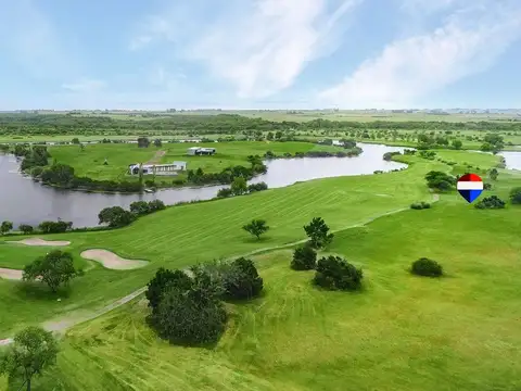 Terreno en Venta en Carmelo, USD 78.000