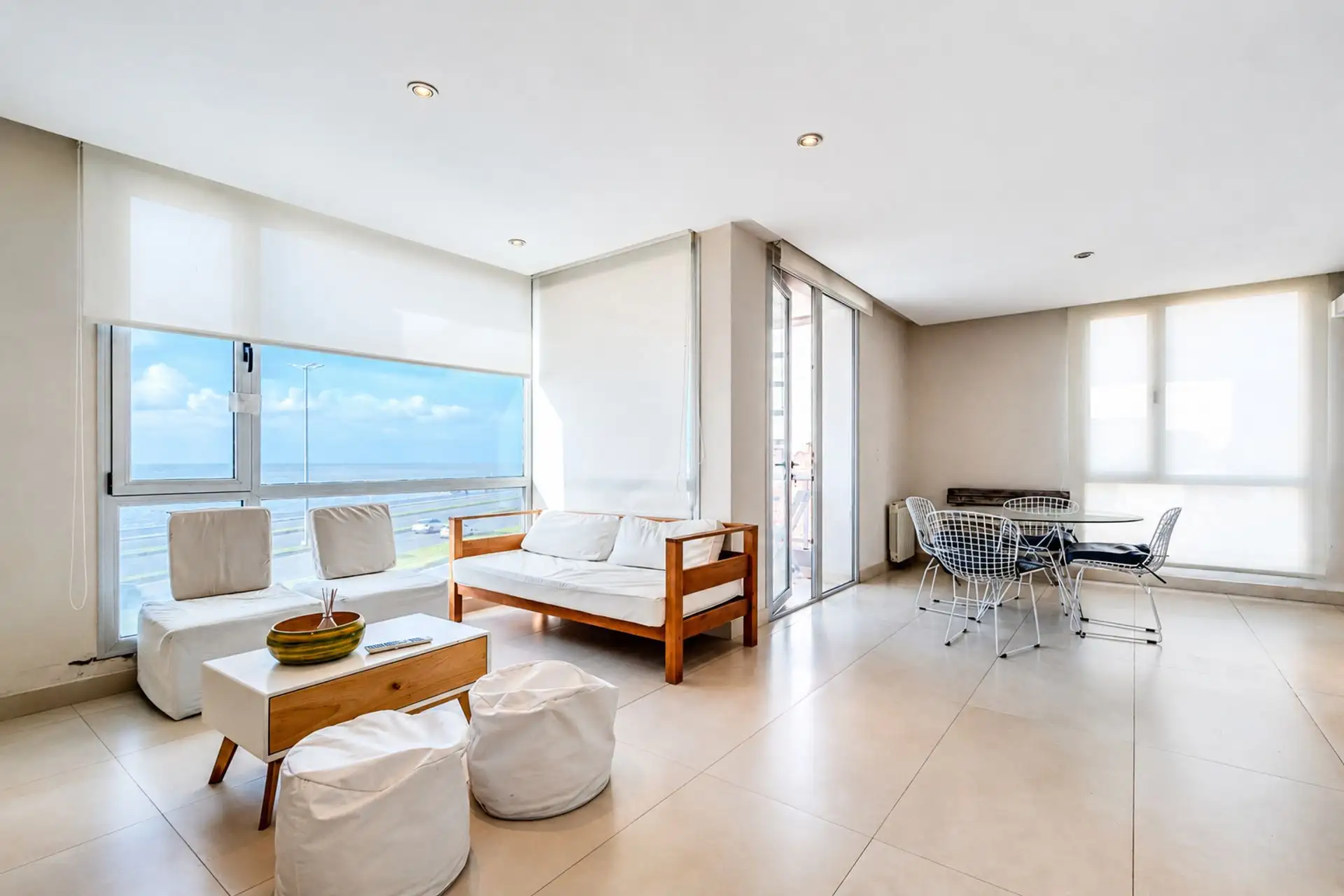 VENTA SEMIPISO 3 AMBIENTES FRENTE MAR CONSTITUCION