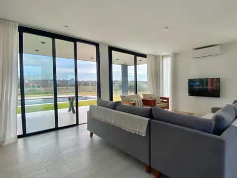 Casa en Alquiler Temporal en Puertos - Riberas, $ 1.600