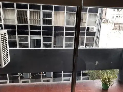 Esmeralda  300