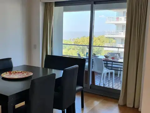 Departamento en Alquiler con 1 cocheras