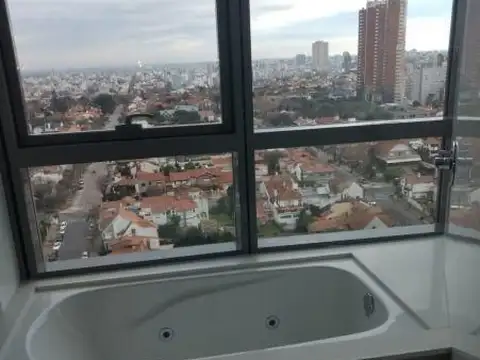 Departamento 4 ambientes con 4 baños