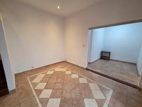 Depto Tipo Casa 3 ambientes con 2 baños