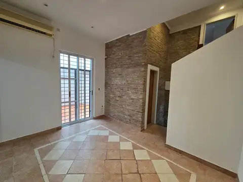 Depto Tipo Casa en Venta al Sureste
