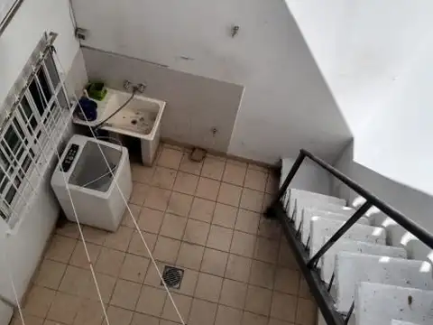 Alquiler Temporario PH 3 ambientes con patio y terraza en San Telmo 4 pax