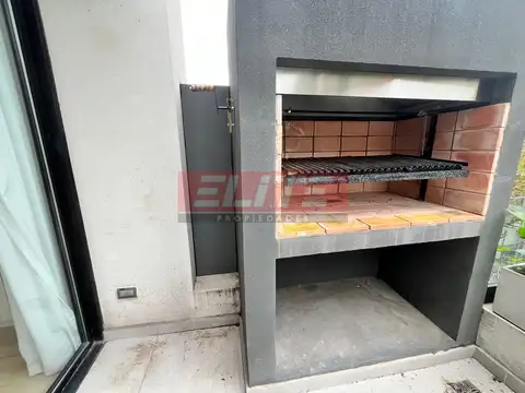 Departamento en Alquiler con 1 cocheras