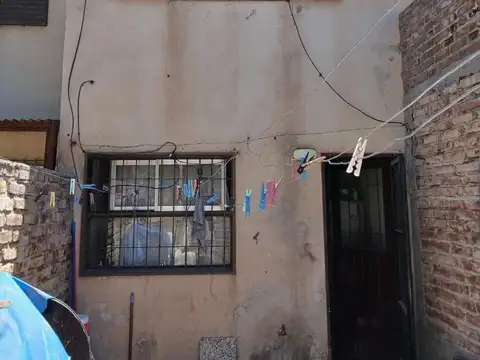 Depto Tipo Casa en Venta en Cipolletti, USD 60.000